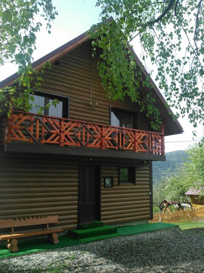 Сімейний Котедж Краєвид 米库利钦 外观 照片