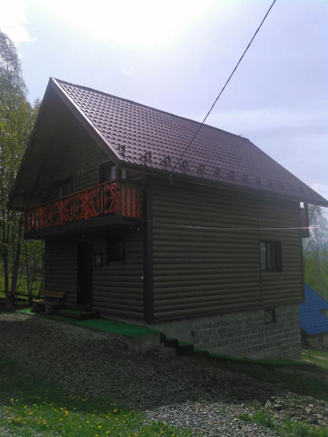 Сімейний Котедж Краєвид 米库利钦 外观 照片